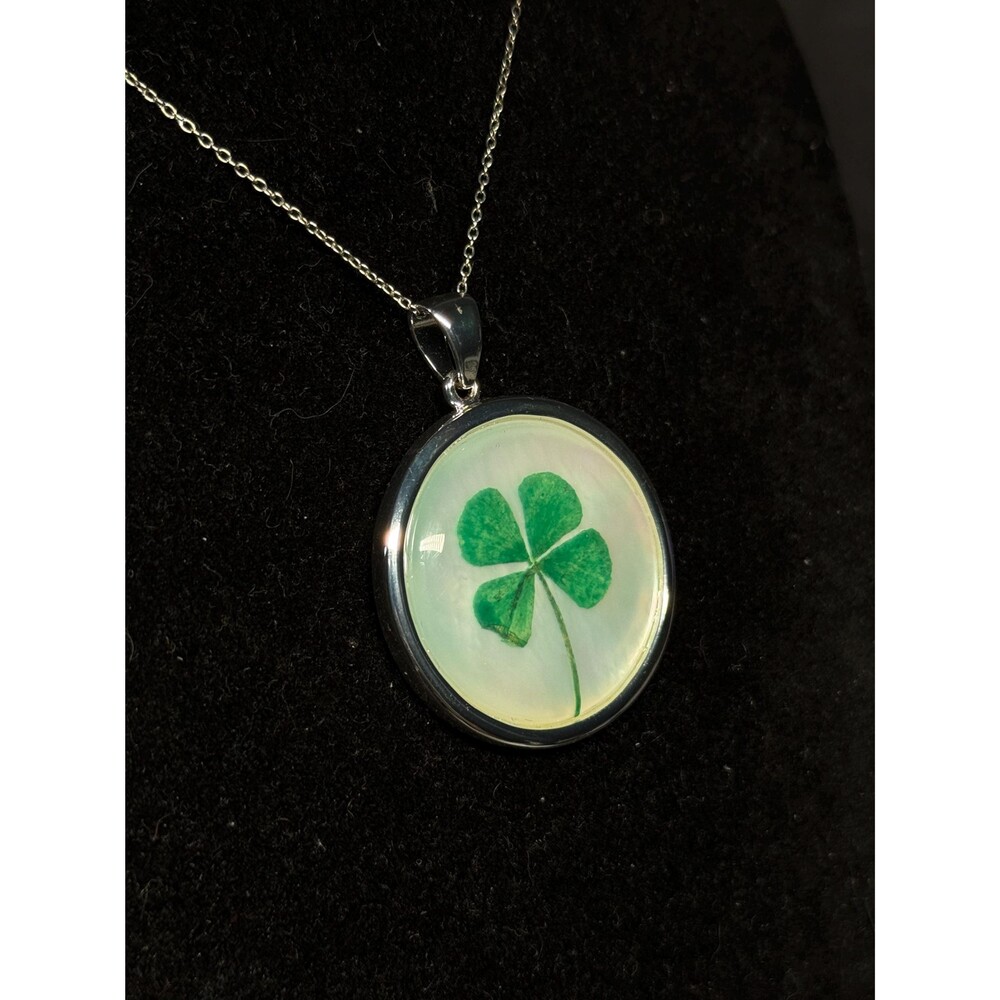 Sterling Silver Four Leaf Clover Pendant Necklace Mother of Pearl 20.5" - Picture 8 of 14